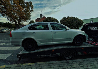 Vůz na díly Škoda Octavia 2 sedan facelift 2010 CAY LHW LA7W - 3