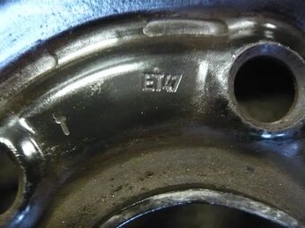 Škoda Disky 15", 5x112x57, ocelové disky 15". - - 3