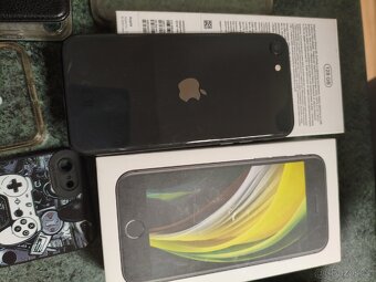 iPhone se 2020 - 3