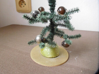 RETRO VÁNOČNÍ STROMEČEK - 3