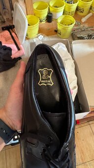 Polobotky 677600 - 3