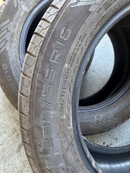 235/55r18 letni nokian 100v pneu - 3