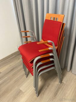 Židle červené - 3