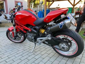 Ducati Monster 1100 - 3