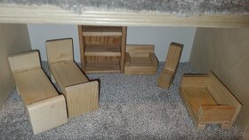 Dřevěný nábytek pro panenky - 3