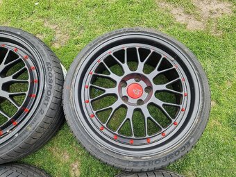 elektrony mbDESIGN LV1 R19  5x112  nové letní pneumatiky - 3