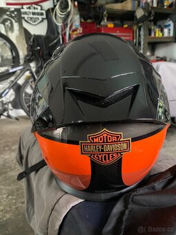 Harley Davidson - 3