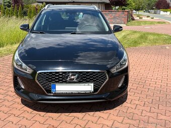 Hyundai i30, 1.6 CRDI 100kw. R.V 2017. - 3