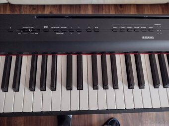 piano Yamaha P125B - 3
