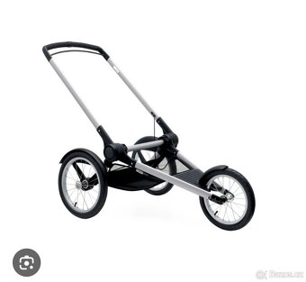 Bugaboo Runner skoro nepoužitý + držák na kafe. - 3