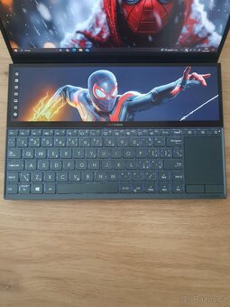 Prodám Asus Zenbook Duo (i7,16 gb ram,512 Gb,nVidia ) - 3