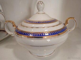 PORCELÁNOVÁ SOUPRAVA - 3
