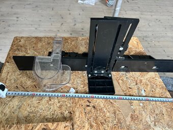 Pravítko na spodní frézku - 3