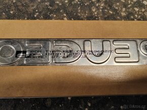 Nový originální kryt prahu Peugeot - 3