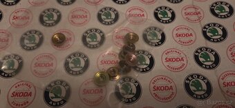 Škoda Felicia - Nové org. zadní reproduktory - 3