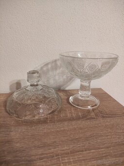 Stará skleněná cukřenka - 3