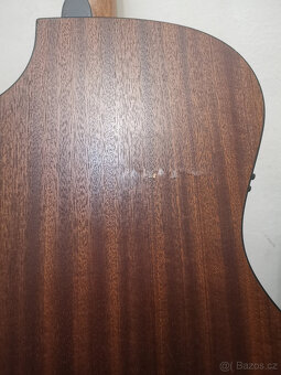 Prodám elektroakustickou kytaru Baton Rouges ladičkou - 3