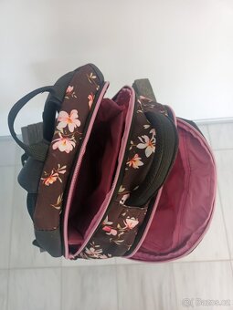 Dívčí studentský batoh ARS una s penálem - 3