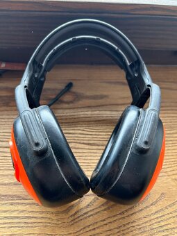 Husqvarna sluchatka - 3