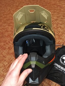 Nová Cassida,vel L - 3