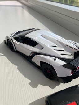RC Auto Lamborghini Veneno - 3