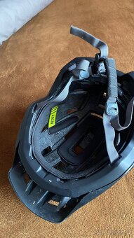 IXS Helma TRIGGER AM černá - 3