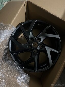 Kola 5x114.3 R18 - 3