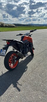 Ktm duke - 3