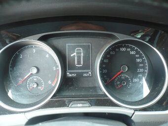 VW Touran 1.6 tdi 85kw 139tkm nový v ČR nehavarovaný - 3