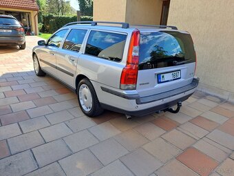 Volvo V70 2.4 LPG SUMMUM - 3