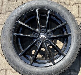 HYUNDAI i30 ix20 6,5Jx16 5x114,3 ET50 pneu 205/55/17 - 3