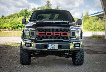 FORD F-150 5.0 v8 290kw-395ps, benzín + plyn - 3