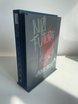 XBOX ONE X - Cyberpunk 2077 Limited Edition - 3