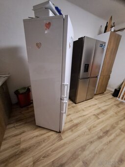 Lednice s mrazákem beko - 3