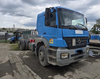 Mercedes-Benz AXOR 2533 - 3
