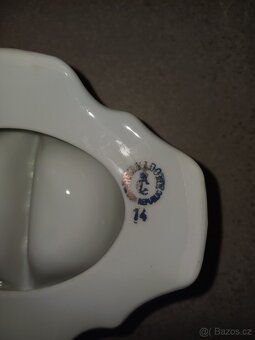 Porcelán Bernadotte - mísa na polévku, omáčkovník, slánka + - 3