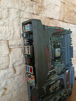 Herní deska ASUS MAXIMUS VIII HERO Z170, socket 1151 - 3