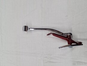 Predám brzdová páka s držákem JAWA 250 350 panelka, replika - 3