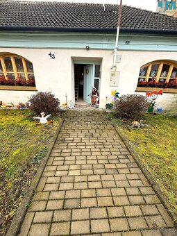 Prodej rodinného domu 250 m², Hevlín, ev.č. 01915 - 3