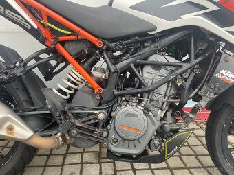 KTM Duke 125 2017 - 3