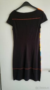 Originální dámské šaty - 3