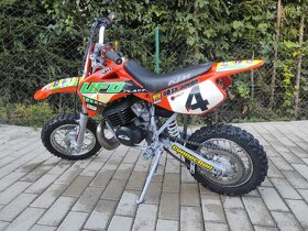 Prodám dětskou motokrosovou motorku kTM SX 50 JUNIOR - 3
