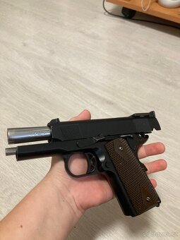 Prodám 1911, Ak74 (pouze prodej) - 3