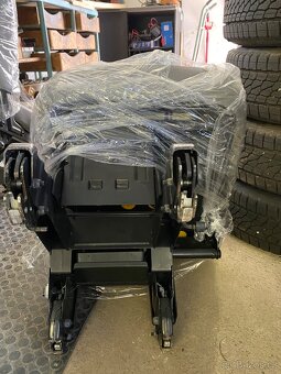 Prodej sedaček v anglické verzi - VW T 5/6 - 3