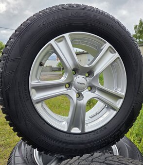 Zimní sada Toyota RAV4 16" 5x114,3 pneu 235/60/16 - 3