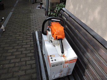 STIHL - 3