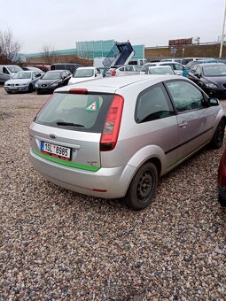 Ford Fiesta - 3