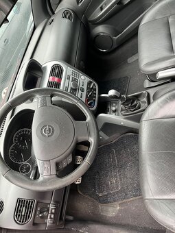 Opel Tigra 1.8i 16V Twintop r.v.2006 - 3