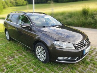 VW Passat B7 2.0 TDi, ORIG. TAŽNÉ, SENZORY, NAVI, SERVIS VW. - 3