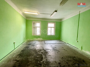 Pronájem obchod a služby, 28 m², Sokolov, ul. Staré náměstí - 3